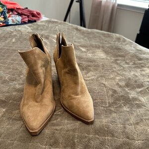 Steve Madden Alyse Booties